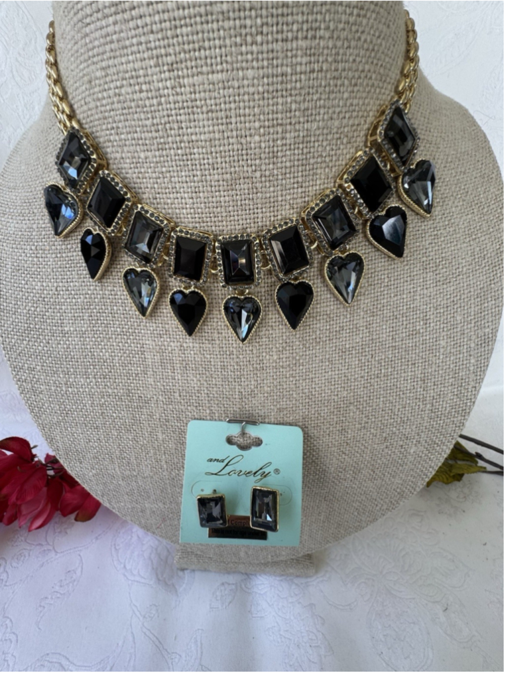 And Lovely Blue Heart Rhinestone Fringe Gold Tone Necklace & Earrings Set NWT